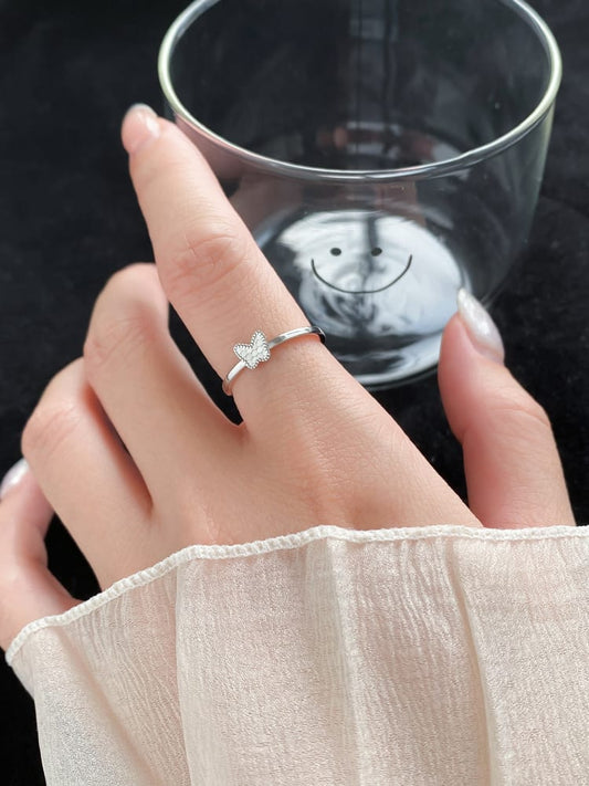Butterfly ring